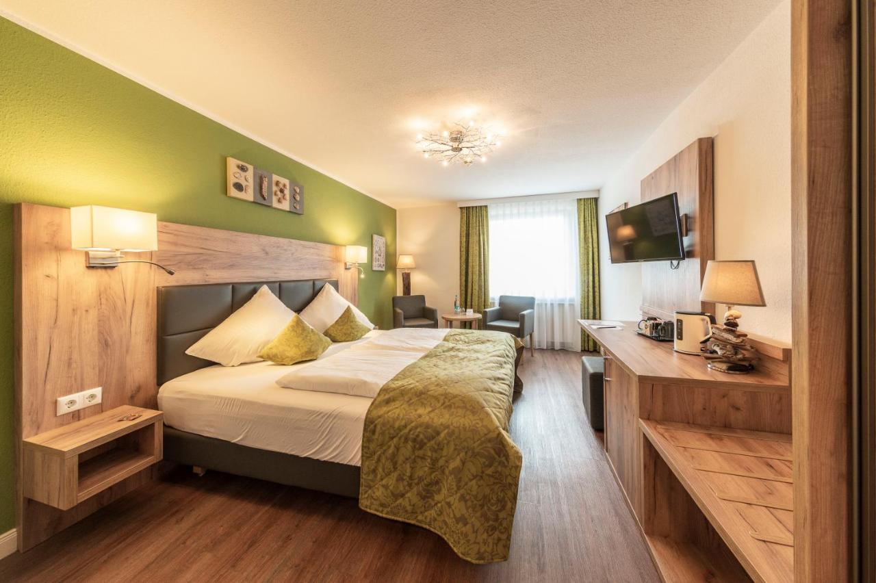 Hotel Das Kleine Glueck - Adults Only Санкт Петер-Ординг Екстериор снимка