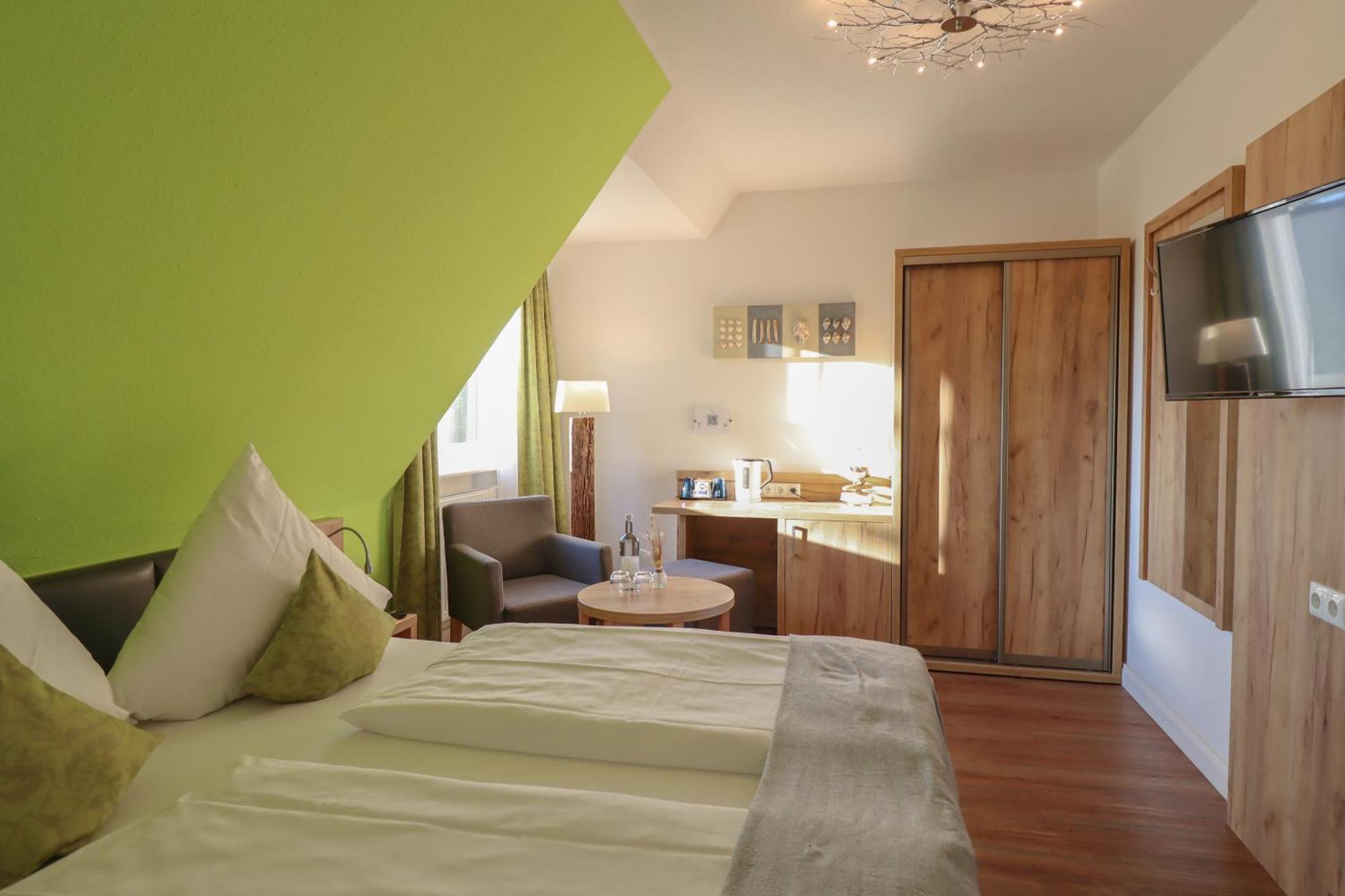 Hotel Das Kleine Glueck - Adults Only Санкт Петер-Ординг Екстериор снимка