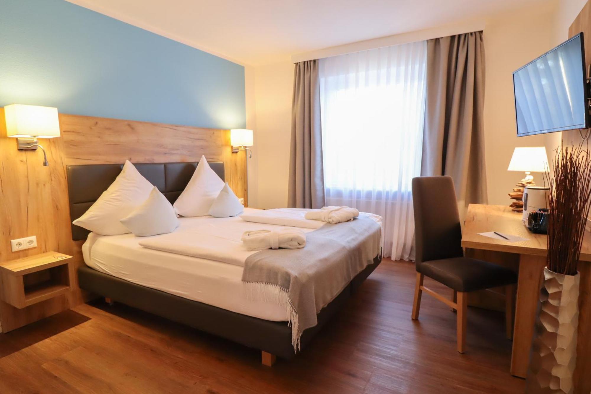 Hotel Das Kleine Glueck - Adults Only Санкт Петер-Ординг Екстериор снимка