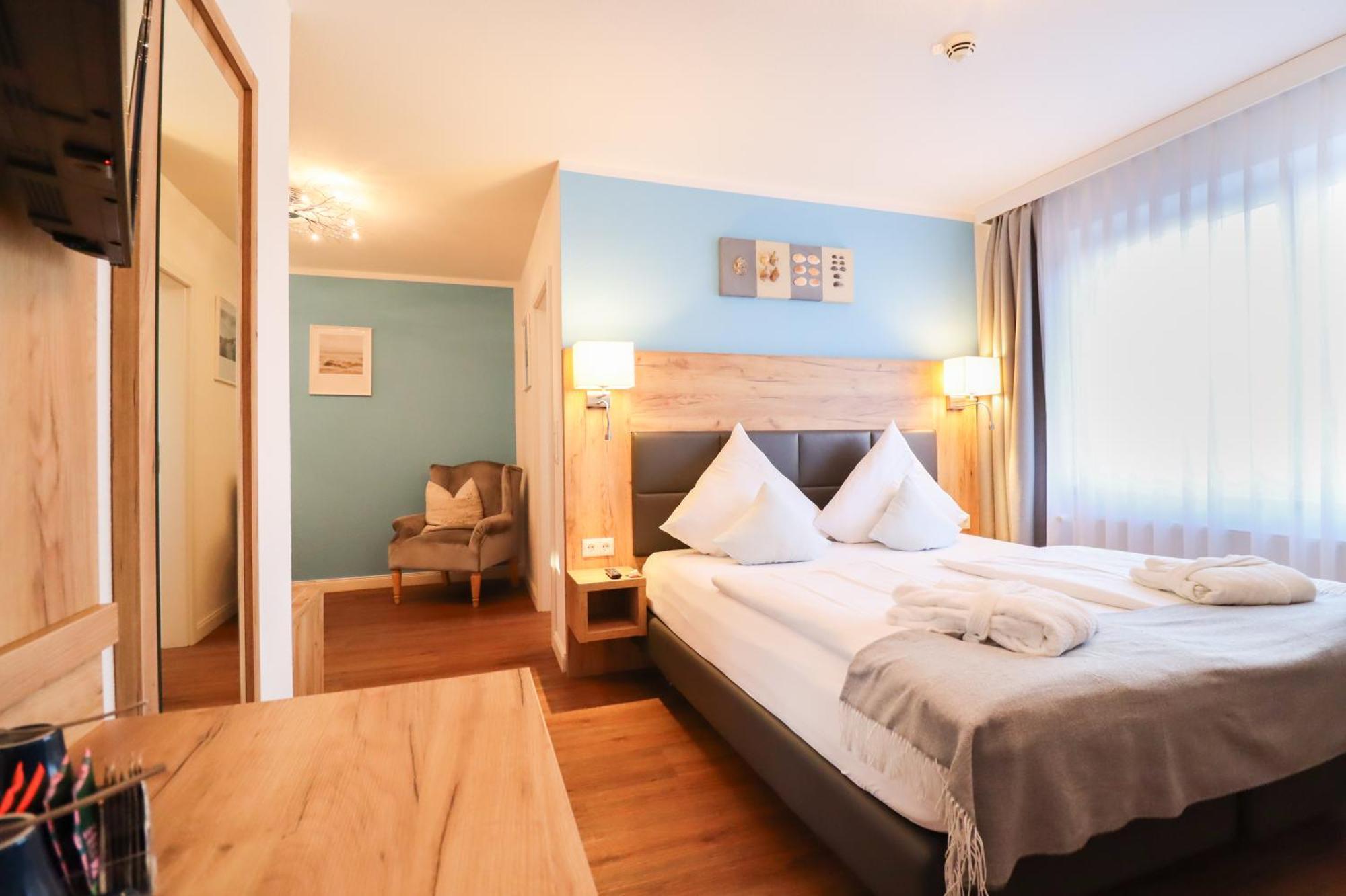 Hotel Das Kleine Glueck - Adults Only Санкт Петер-Ординг Екстериор снимка