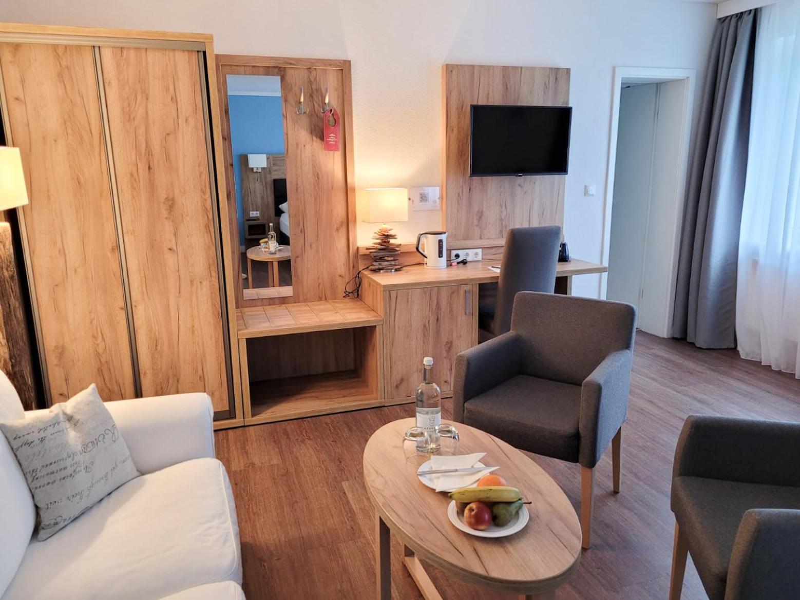 Hotel Das Kleine Glueck - Adults Only Санкт Петер-Ординг Екстериор снимка